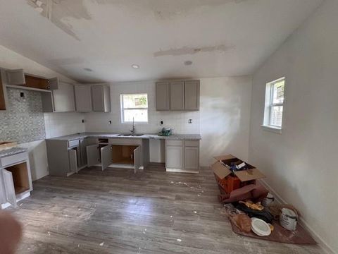 Tiny photo for 102 W Wilbarger ST, Pflugerville, TX 78660 (MLS # 8975336)