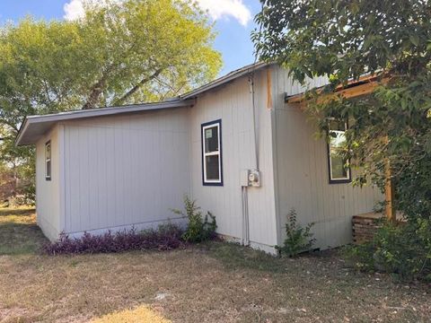 Tiny photo for 102 W Wilbarger ST, Pflugerville, TX 78660 (MLS # 8975336)