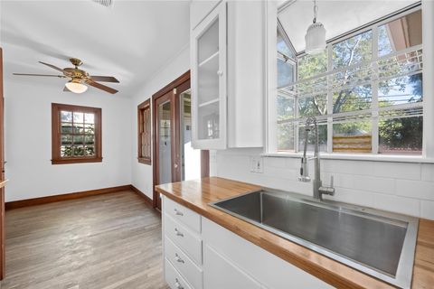 Tiny photo for 516 Lockhart DR, Austin, TX 78704 (MLS # 3743682)