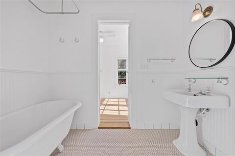 Tiny photo for 516 Lockhart DR, Austin, TX 78704 (MLS # 3743682)
