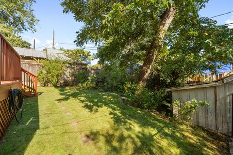 Tiny photo for 516 Lockhart DR, Austin, TX 78704 (MLS # 3743682)