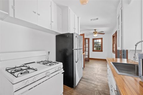 Tiny photo for 516 Lockhart DR, Austin, TX 78704 (MLS # 3743682)