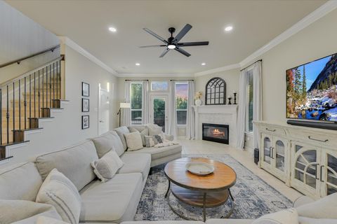 Tiny photo for 10129 Planters Woods DR, Austin, TX 78730 (MLS # 1523605)