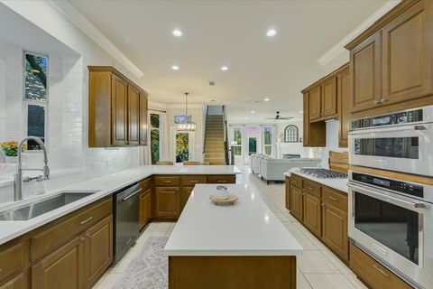 Tiny photo for 10129 Planters Woods DR, Austin, TX 78730 (MLS # 1523605)