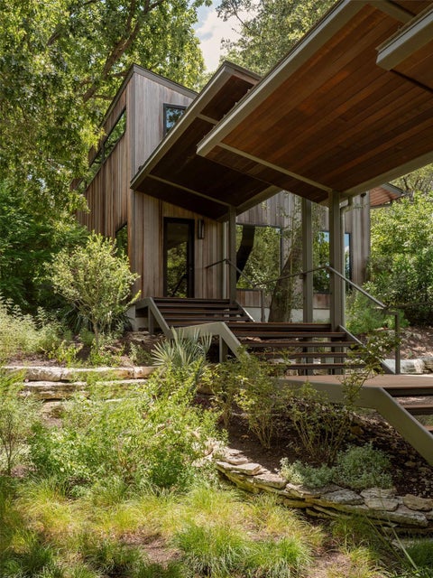 Tiny photo for 68 Sundown PKWY, Austin, TX 78746 (MLS # 7609389)