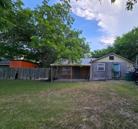 Photo of 2703 Wheless LN, Austin, TX 78723 (MLS # 7840056)