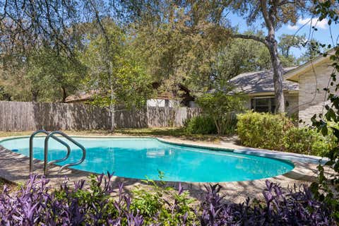 Photo of 2509 Toulouse DR, Austin, TX 78748 (MLS # 9662929)