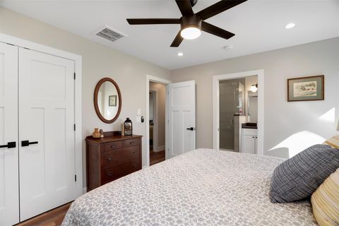 Tiny photo for 2613 Carnarvon LN, Austin, TX 78704 (MLS # 5055729)