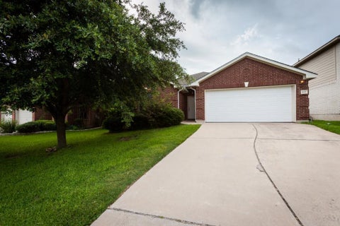 Photo of 9003 SommerLand WAY, Austin, TX 78749 (MLS # 4803992)