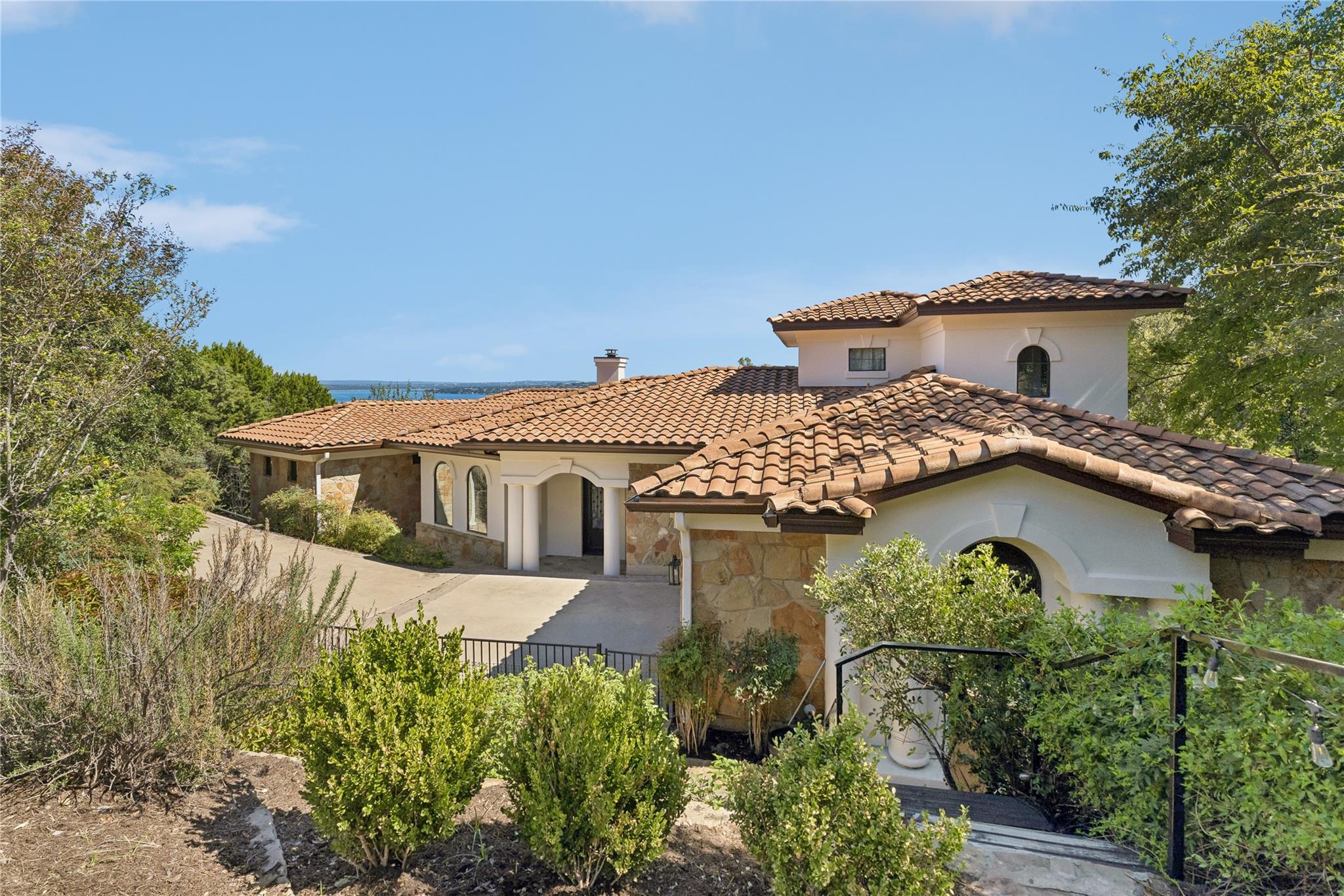 807 Mariner