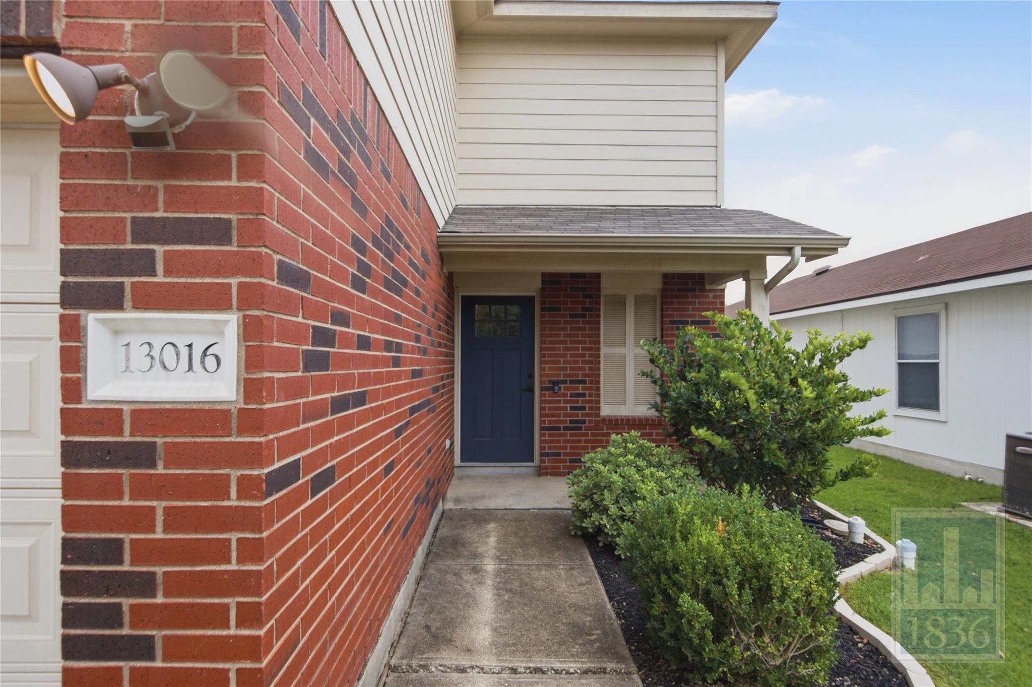 Photo 1 of 28 — 13016 Wedding DR, Manor, TX 78653