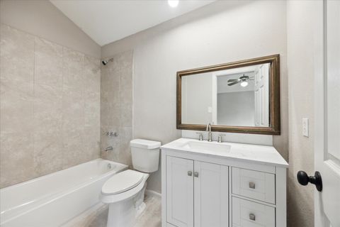 Tiny photo for 5300 B McCandless St. ST #B, Austin, TX 78756 (MLS # 8369920)