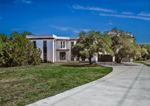 Photo of 14300 Fallen Timber DR, Austin, TX 78734 (MLS # 6949378)