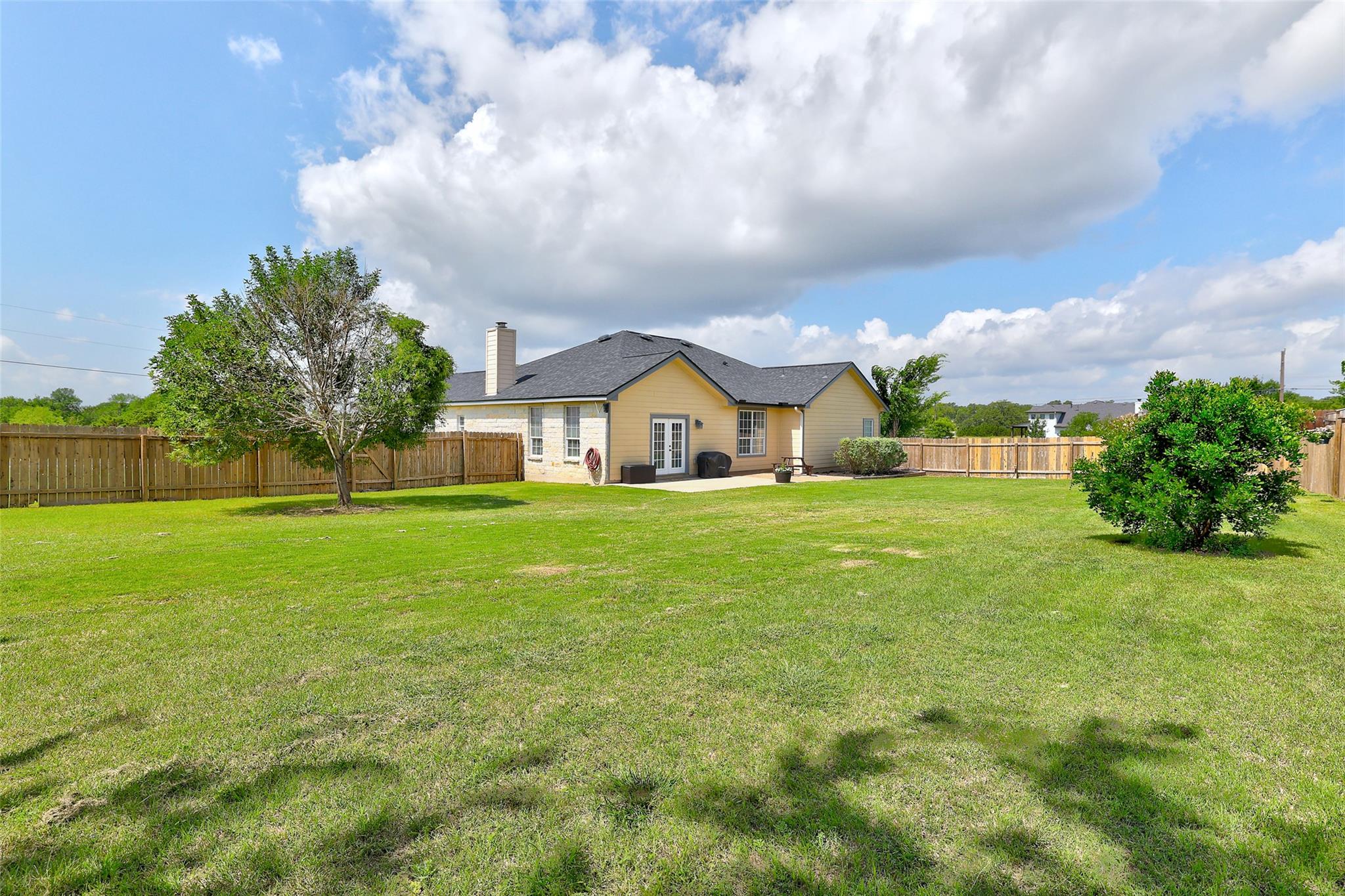 201 Christine LN