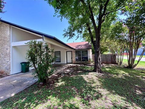 Photo of 1500 No Mor CV #B, Austin, TX 78758 (MLS # 6113571)