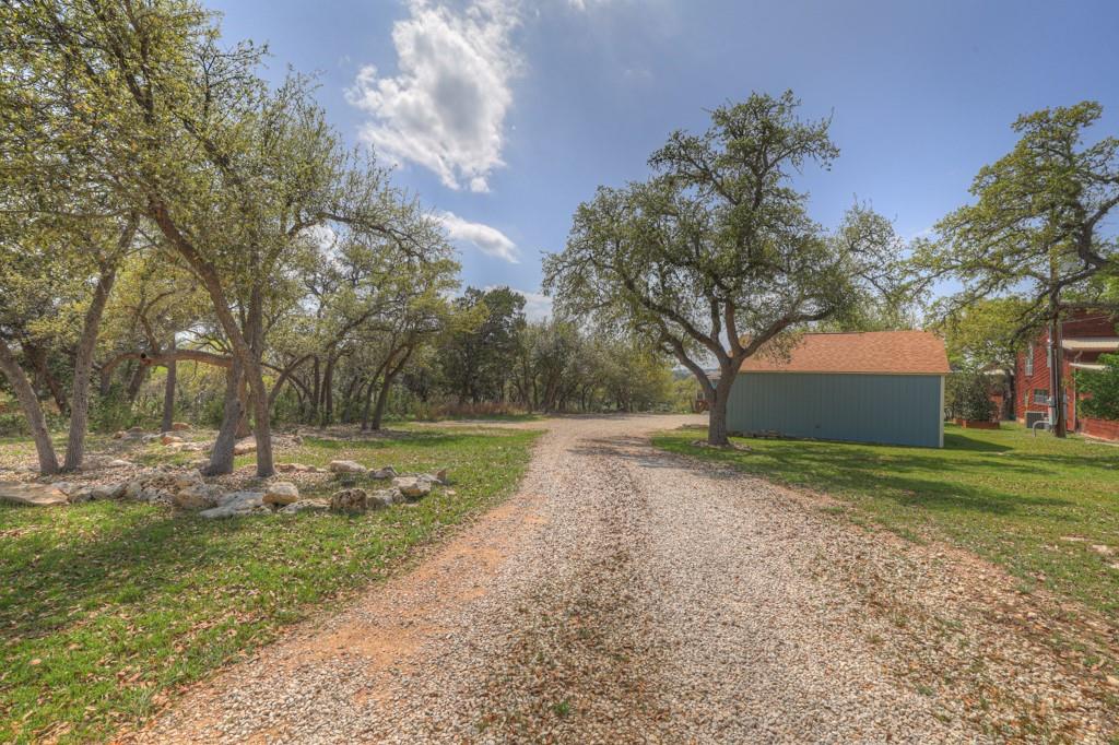 3811 Potters Creek