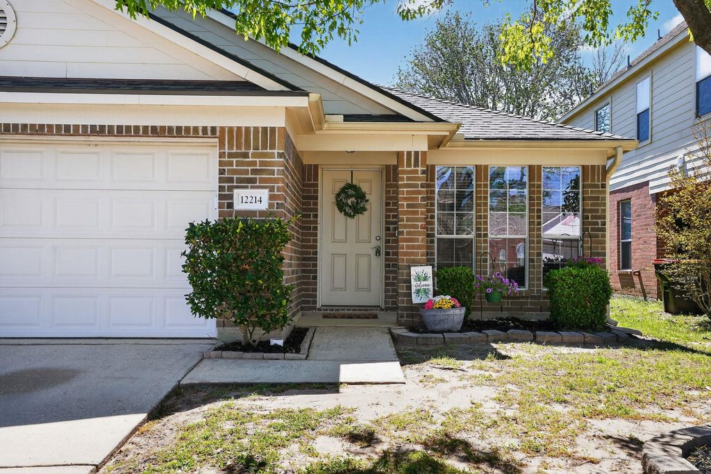Photo of 12214 Carriage Oak CIR, Humble, TX 77346 (MLS # 4346280)