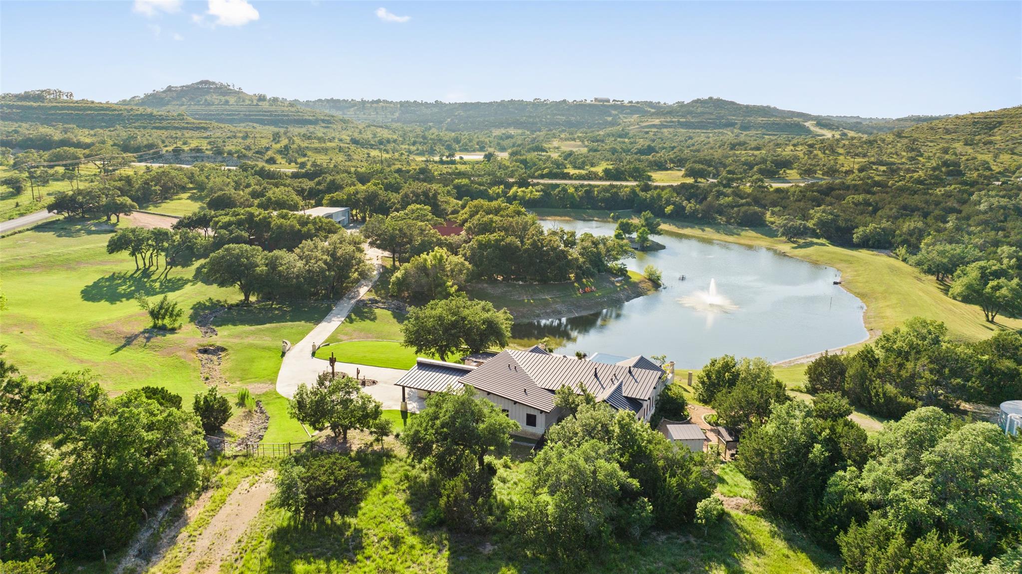 101 Rolling Hills RD