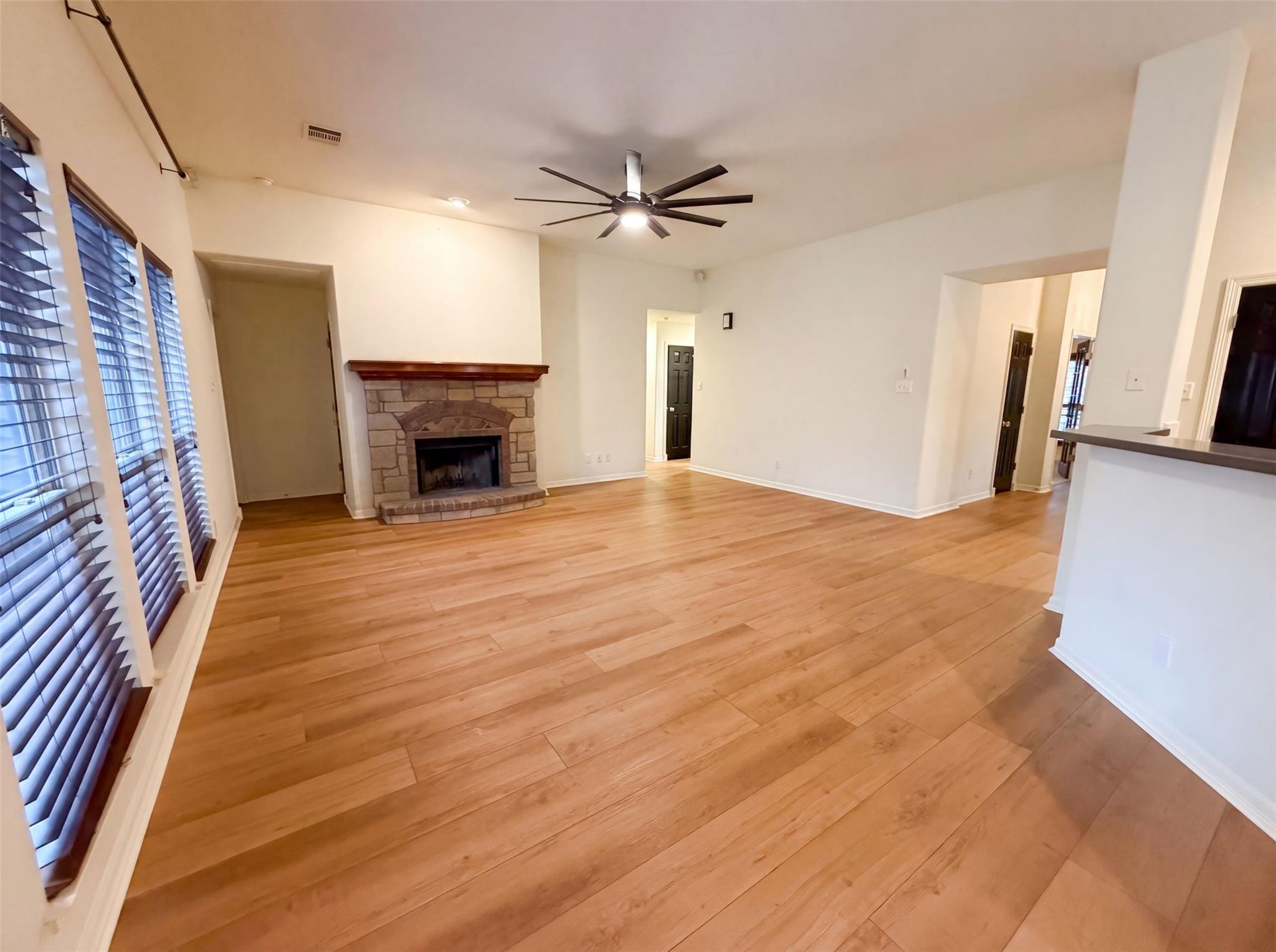 13804 Long Shadow DR