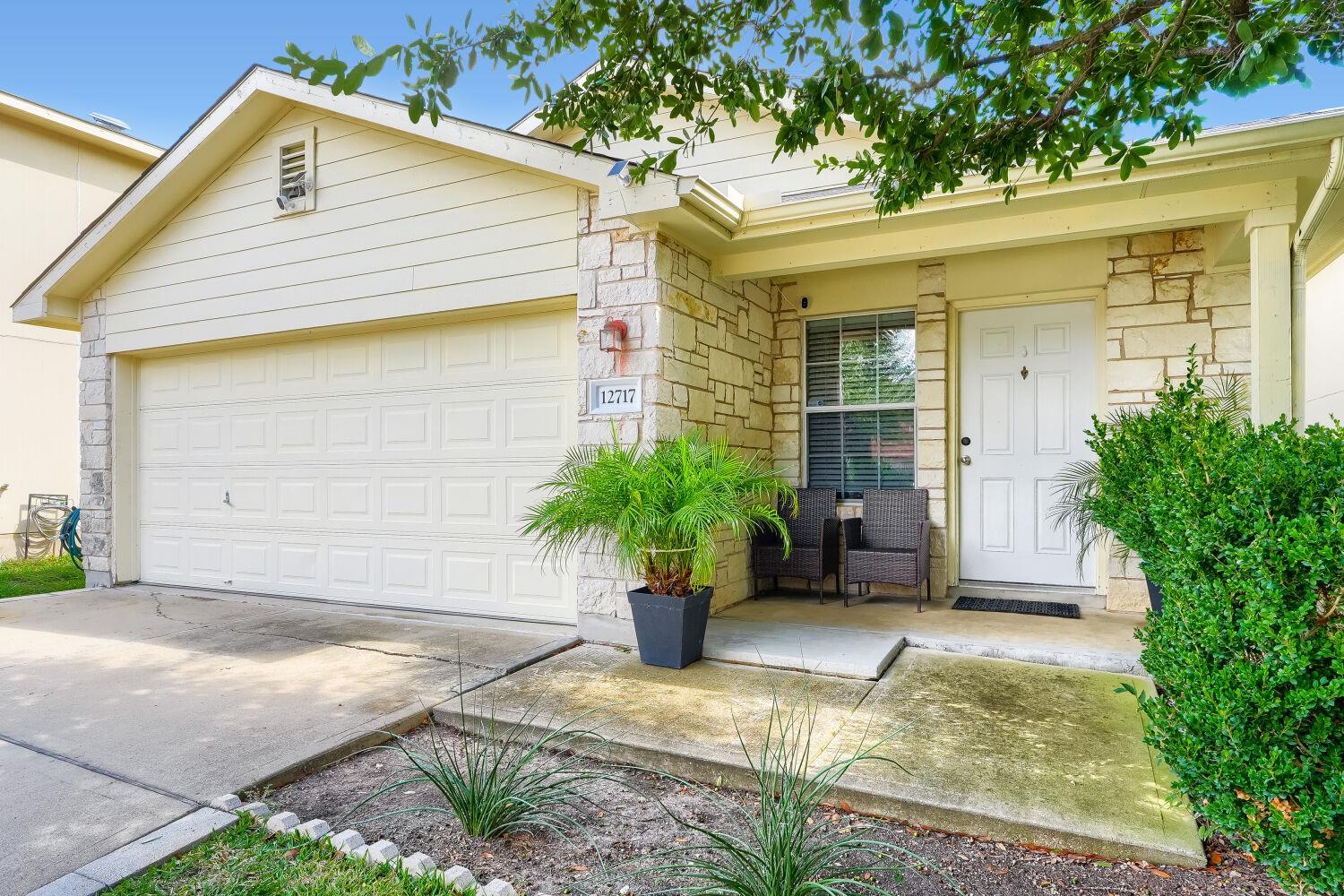 12717 Saint Mary DR