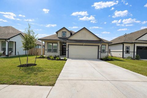 Photo of 201 Arches DR, Kyle, TX 78640 (MLS # 4111903)