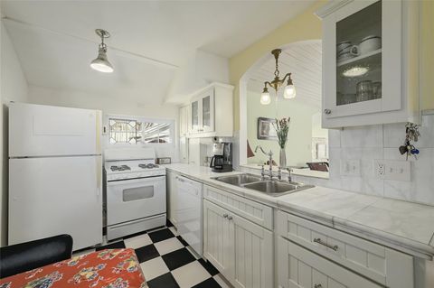 Tiny photo for 68 Mildred ST, Austin, TX 78702 (MLS # 9763852)