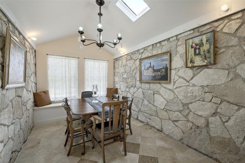 Tiny photo for 68 Mildred ST, Austin, TX 78702 (MLS # 9763852)