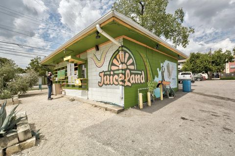 Tiny photo for 68 Mildred ST, Austin, TX 78702 (MLS # 9763852)