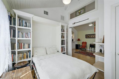 Tiny photo for 68 Mildred ST, Austin, TX 78702 (MLS # 9763852)