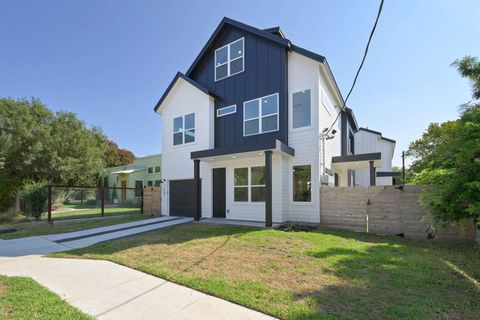Tiny photo for 1407 Cedar Ave #1, Austin, TX 78702 (MLS # 1603200)
