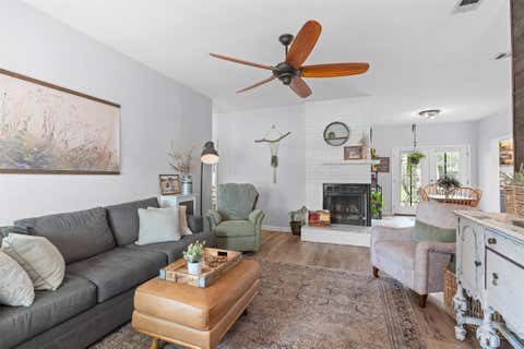 Tiny photo for 1209 York Castle DR, Pflugerville, TX 78660 (MLS # 4027264)