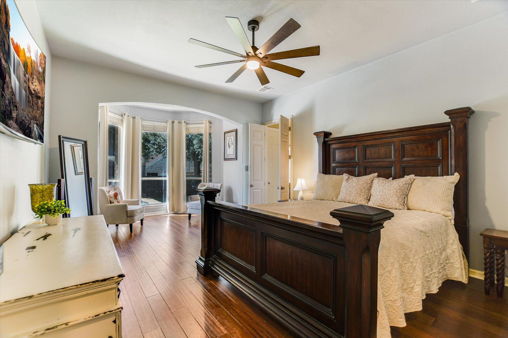 813 Folsom CV