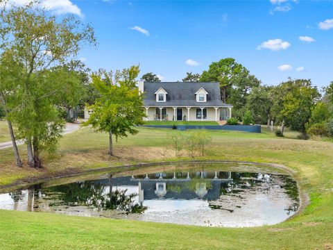 A home in La Grange