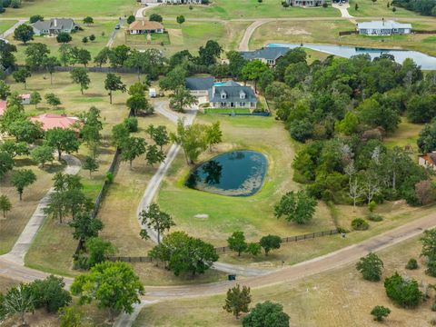 A home in La Grange