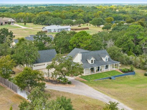 A home in La Grange