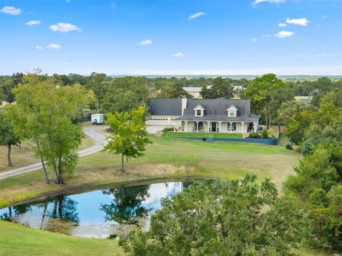 A home in La Grange