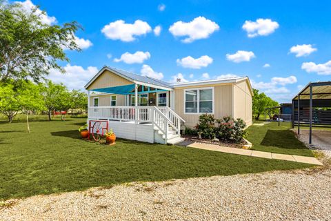 Photo of 269 Callihan RD, Lockhart, TX 78644 (MLS # 6360163)