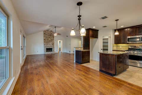 Tiny photo for 4506 Oak Creek DR, Austin, TX 78727 (MLS # 3890729)
