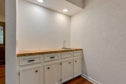 Tiny photo for 4506 Oak Creek DR, Austin, TX 78727 (MLS # 3890729)