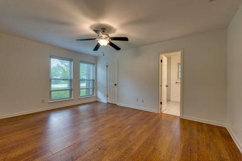 Tiny photo for 4506 Oak Creek DR, Austin, TX 78727 (MLS # 3890729)