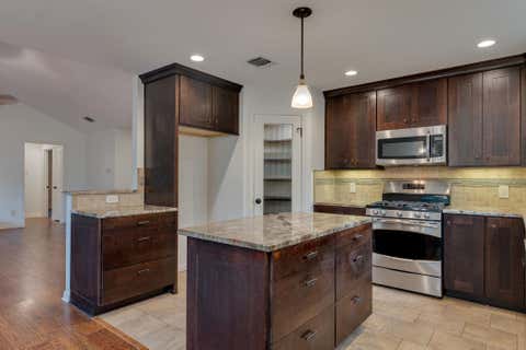 Tiny photo for 4506 Oak Creek DR, Austin, TX 78727 (MLS # 3890729)