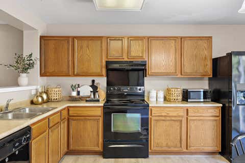 Tiny photo for 5705 Viewpoint DR, Austin, TX 78744 (MLS # 7230815)