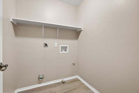 Tiny photo for 5705 Viewpoint DR, Austin, TX 78744 (MLS # 7230815)