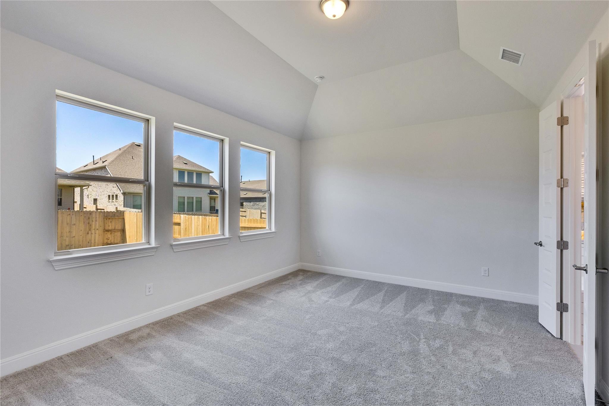 127 Douglass WAY