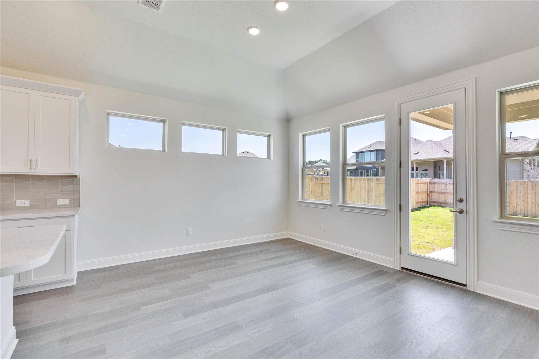 127 Douglass WAY