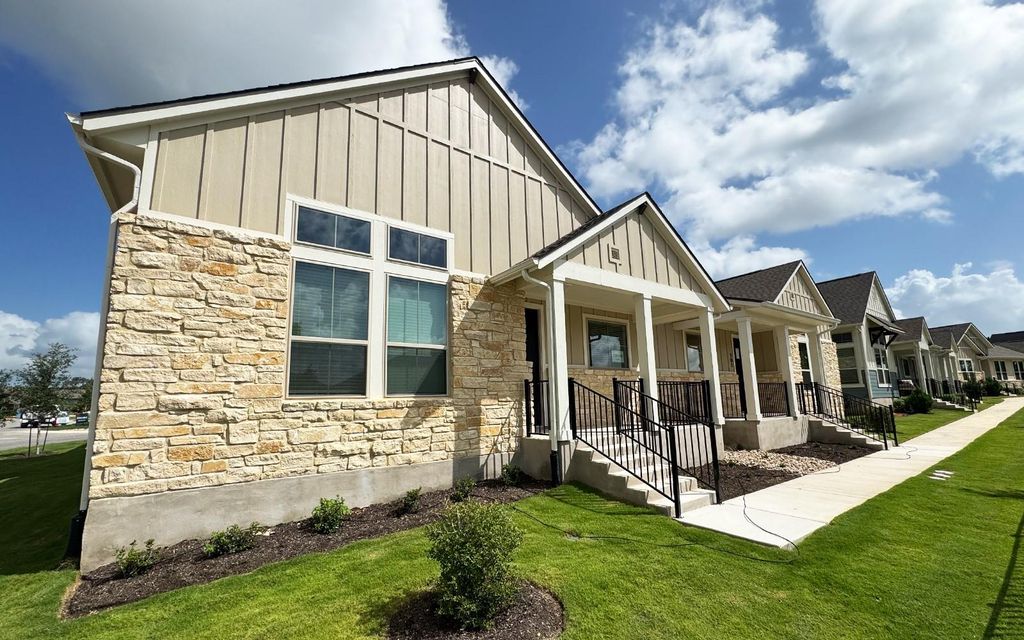 Photo of 139 Stewart DR #102, San Marcos, TX 78666 (MLS # 1376386)