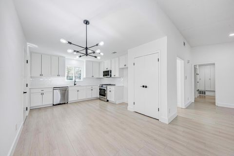 Tiny photo for 5228 Basswood LN, Austin, TX 78723 (MLS # 4190376)