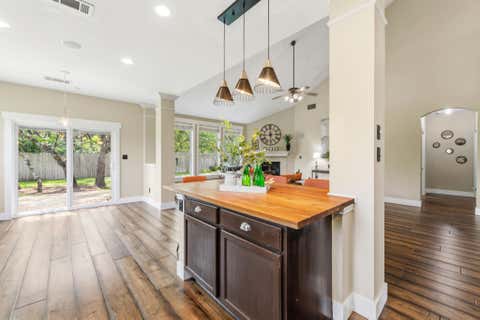 Tiny photo for 8901 Ovalla DR, Austin, TX 78749 (MLS # 1093270)