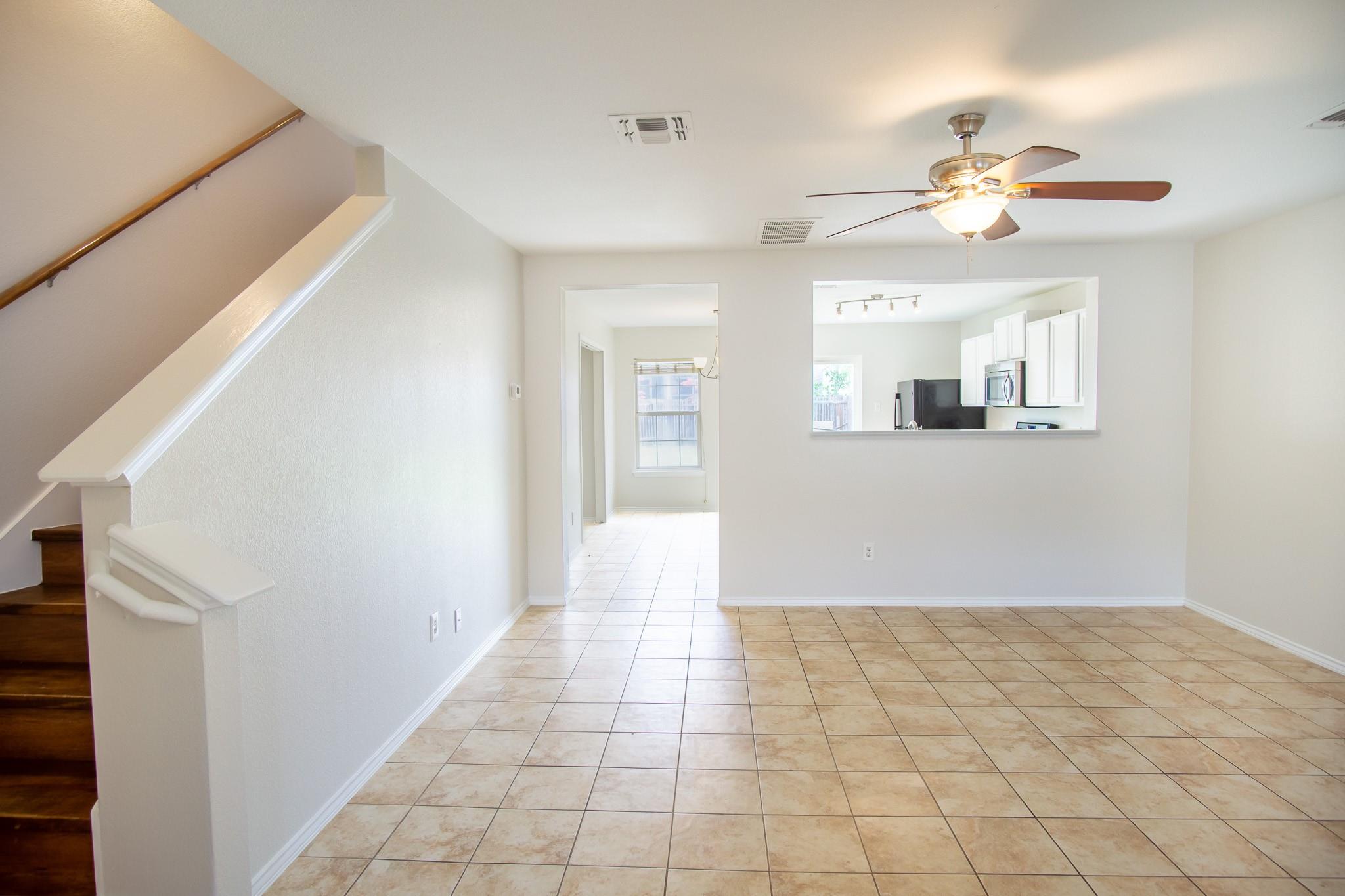 13408 Coomes DR