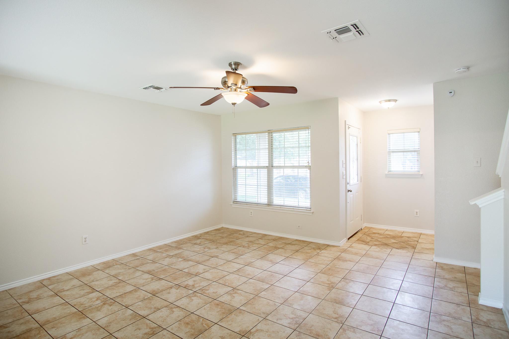 13408 Coomes DR